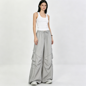 Women’s Wide-Leg Cargo Pants